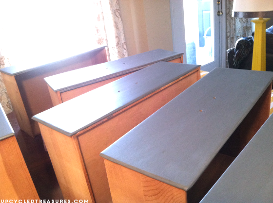 Blue Dresser Makeover with Rustic Hardware! Take a look at how I transformed an old pink dresser using blue paint and rustic hardware. UpcycledTreasures.com