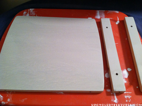 DIY Sunbleached Stain Nightstands - Looking for something beachy and outside the box, look no further! UpcycledTreasures.com