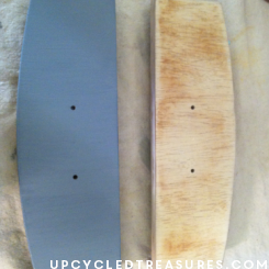 DIY Sunbleached Stain Nightstands - Looking for something beachy and outside the box, look no further! UpcycledTreasures.com