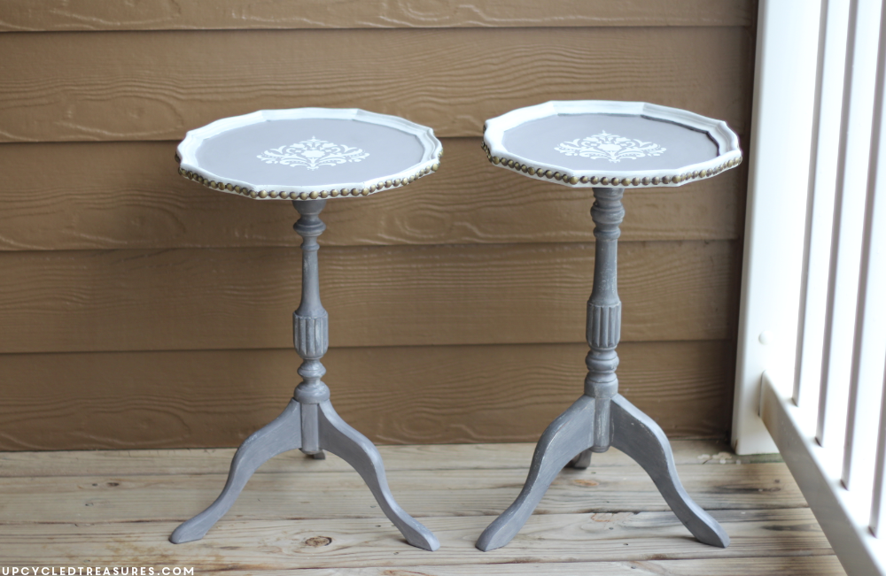 Have plant stands that aren't in the best shape? Check out these detailed updated DIY stenciled plant stands! UpcycledTreasures.com