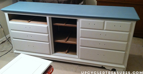 Oh My Goodness! If you are looking to add a coastal feel to your home you have to check out this DIY Coastal Cottage Dresser! UpcycledTreasures.com