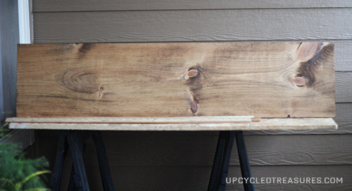 Looking for a creative storage solution? Check out how to create a mason jar wall storage using vintage yardsticks! UpcycledTreasures.com