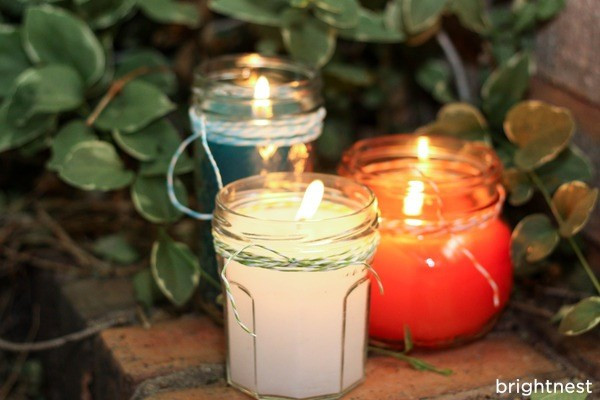 Creative Ways to Light up Mason Jars upcycledtreasures.com