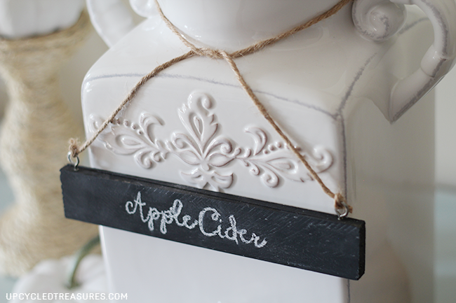 Such a clever way to create DIY beverage tags using wood shims and chalkboard paint. These would be perfect for any beverage station!
