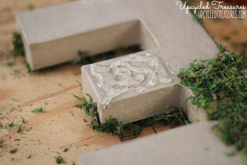 How to Create Floating Moss Letters for your Wedding Reception! Add a whimsical touch to your big day with this DIY wedding project! MountainModernLife.com