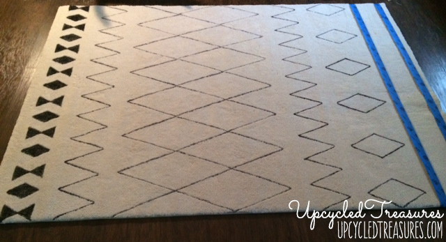 Can you believe this was done using a sharpie? Check out how you can create a DIY Sharpie Rug to match your very own style! UpcycledTreasures.com