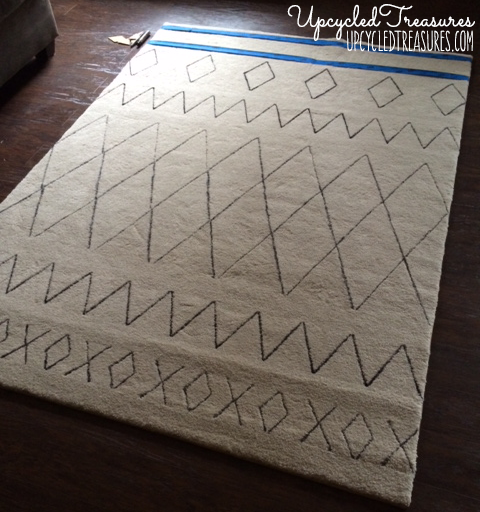 Can you believe this was done using a sharpie? Check out how you can create a DIY Sharpie Rug to match your very own style! UpcycledTreasures.com