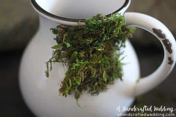 Check out this amazing Moss Covered Vase. Incorporate moss into an outdoor, rustic, romantic or woodland inspired wedding. MountainModernLife.com