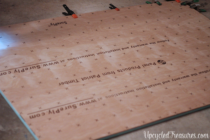 See how easy it is to make a giant chalkboard using DIY chalkboard paint which can be used in a home office, play room, or kitchen! MountainModernLife.com See how easy it is to make a giant chalkboard using DIY chalkboard paint which can be used in a home office, play room, or kitchen! MountainModernLife.com