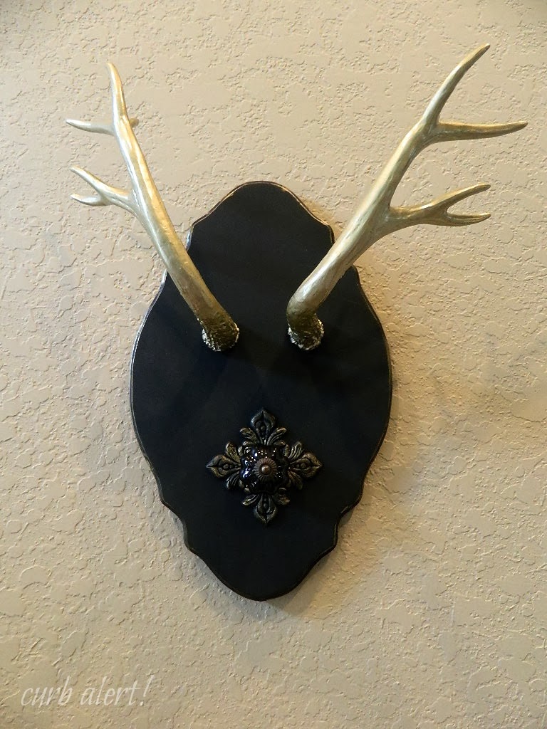 faux-deer-antlers-upcycle-weekend-inspiration-curbalert