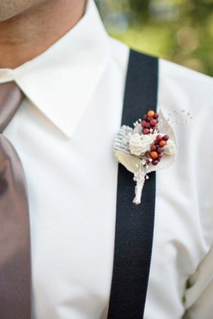 Planning a rustic, vintage, or woodland inspired wedding? Take a look at these 25 Rustic Boutonniere Ideas.
