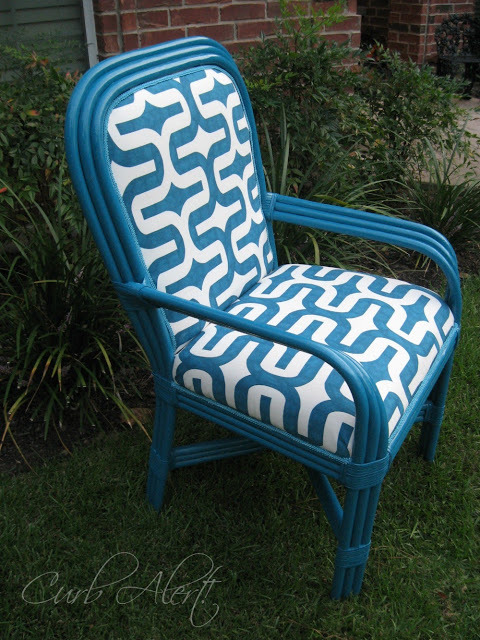 Blue-Chair-Makeover-Curbalert