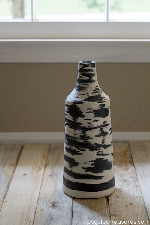 Are you looking for inspiration but can't seem to find it? Check out this Urban Outfitters Inspired Vase | MountainModernLife.com