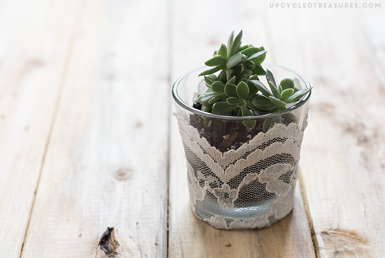 I'm definitely doing some of these! Have old glade candle jars lying around? Check out these creative ways to upcycle candle Jars | UpcycledTreasures.com