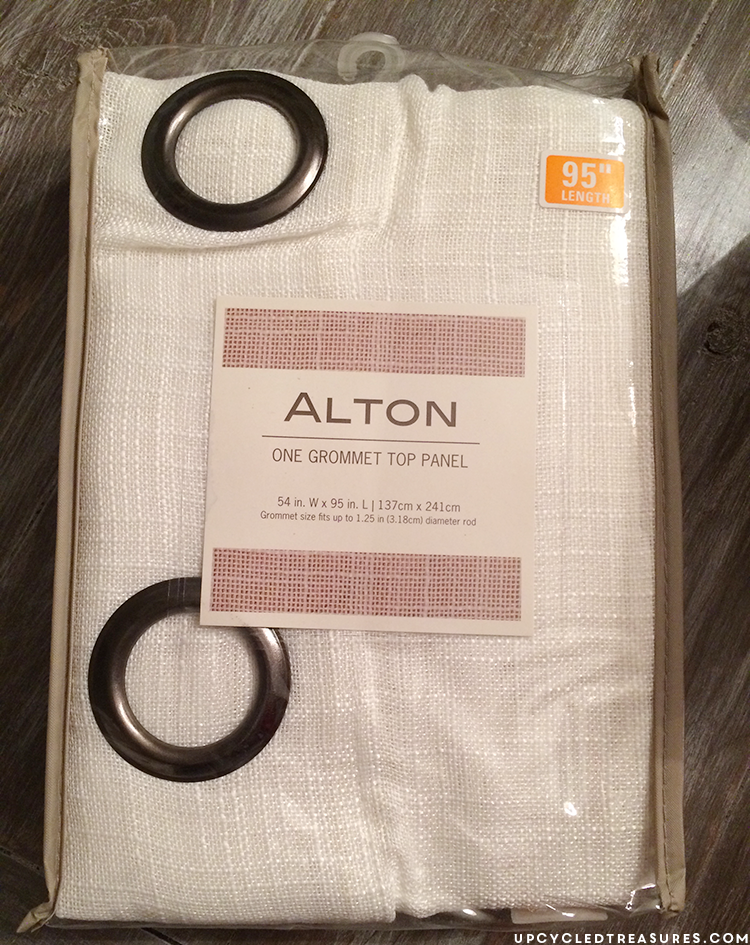 This is such a neat and fun idea! Take a look at how you can easily make lace curtains using upcycled table runners! MontainModernLife.com