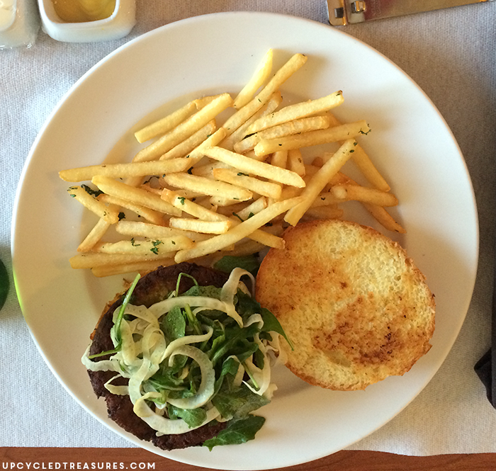 I'm definitely doing some of these! Have old glade candle jars lying around? Check out these creative ways to upcycle candle Jars | UpcycledTreasures.com