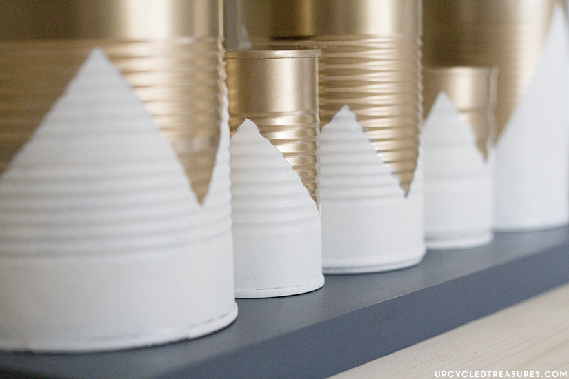 Need something cute to organize desk space, but don't have a huge budget? Check out this Upcycled Tin Can Organizer! UpcycledTreasures.com