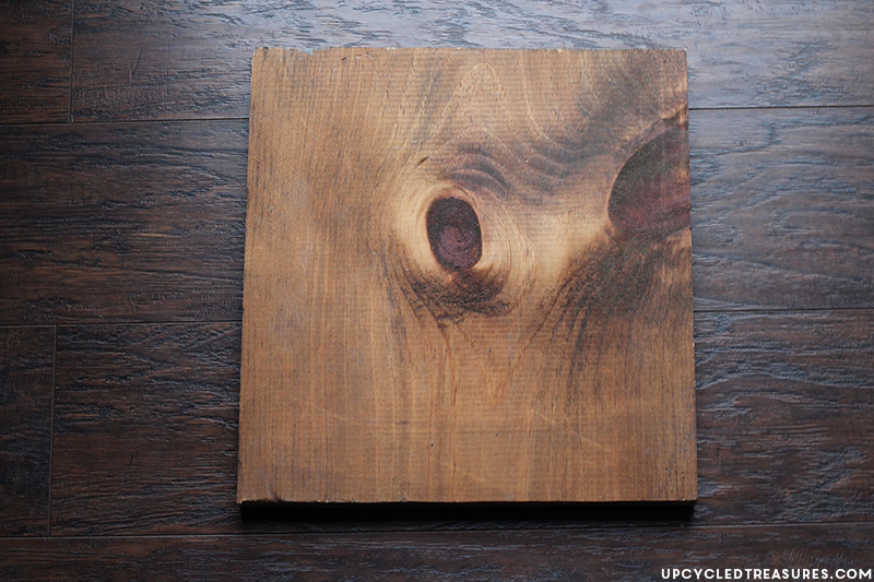 How to create DIY Ampersand Wall Art Using Thumbtacks! MountainModernLife.com