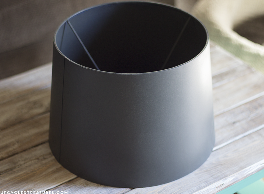 Need to spruce up a lamp? Update a lamp shade in as little as 5 minutes using contact paper and the Sizzix machine! upcycledtreasures.com