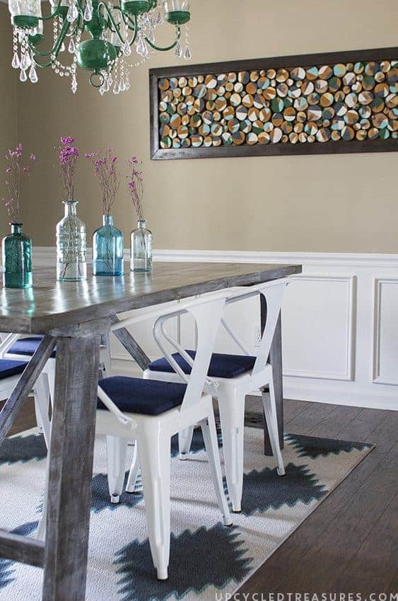 Looking for creative, affordable wall art ideas? See how easy it is to reimagine fallen branches into wood slice art! MountainModernLife.com