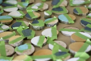 Looking for creative, affordable wall art ideas? See how easy it is to reimagine fallen branches into wood slice art! MountainModernLife.com