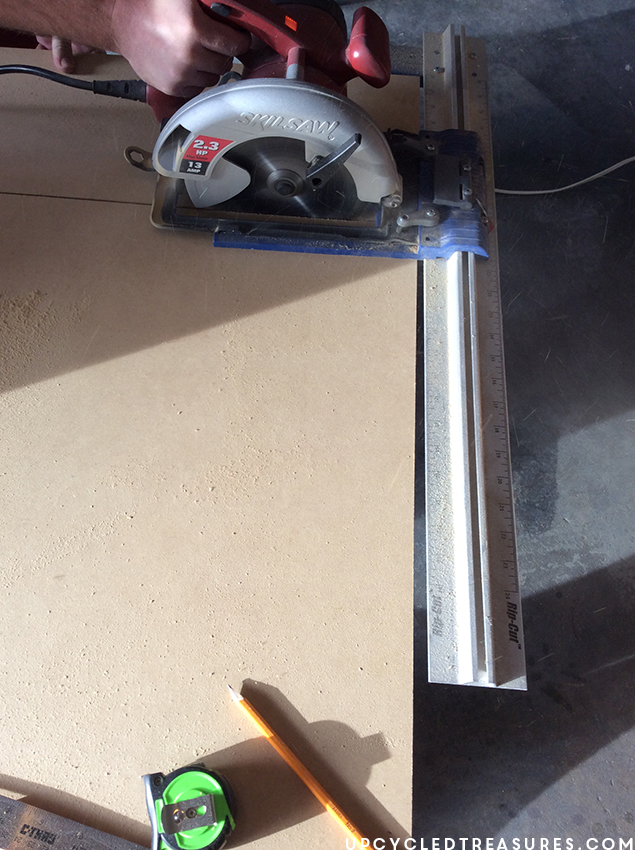 cutting-mdf-with-kreg-jig-rip-cut-to-replace-damaged-top-of-furniture-upcycledtreasures