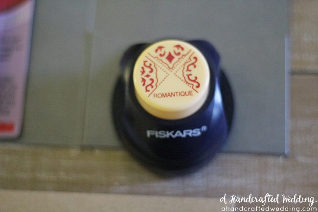 Rustic Wedding? Check out how to create these rustic wedding invitations + FREE Printable Templates! MountainModernLife.com