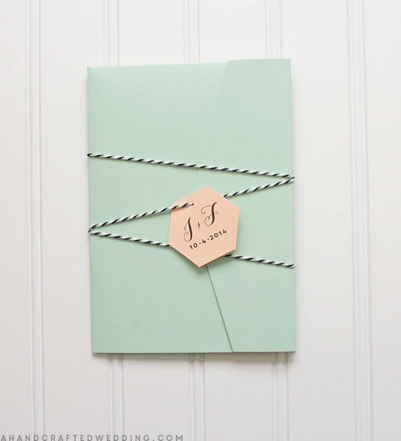 Are you looking to find inspiration for your wedding invitations? Check out these Modern DIY Wedding Invitations | MountainModernLife.com