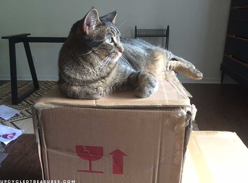 putting-bedroom-office-together-upcycledtreasures