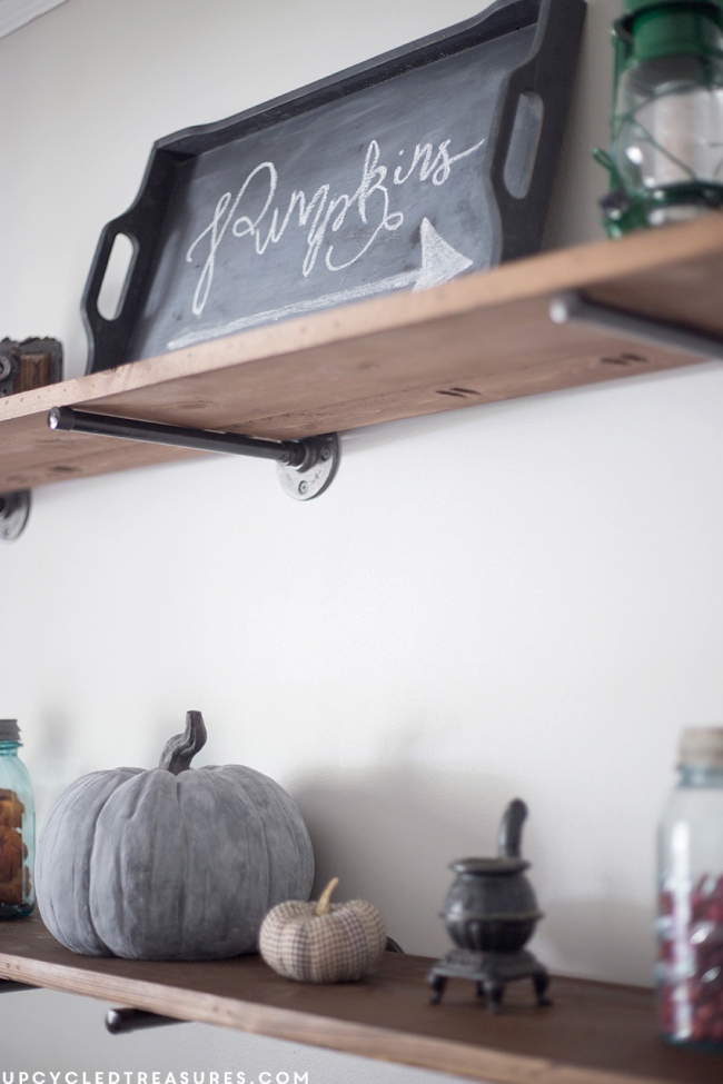 Rustic Fall Dining Room Decor + Color Trends | MountainModernLife.com