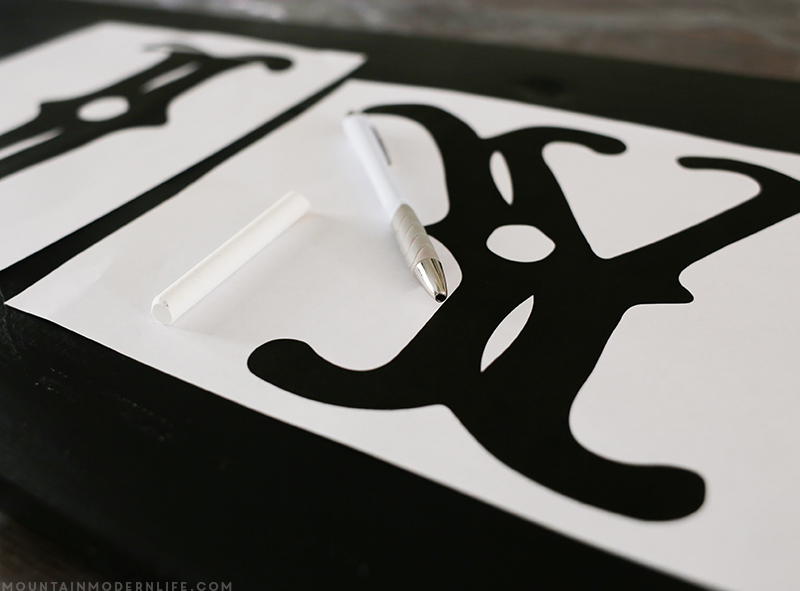 See how easy it is to create a rustic front porch Christmas sign using one of my favorite design transfer techniques. MountainModernLife.com See how easy it is to create a rustic front porch Christmas sign using one of my favorite design transfer techniques. MountainModernLife.com