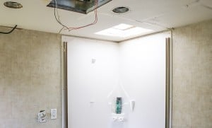 replacing ceiling panel inside motorhome after water leak. mountainmodenrlife.com