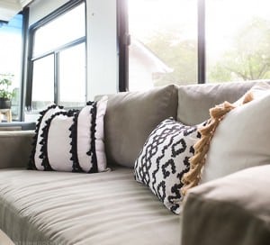 rustic-modern-motorhome-reno-mountainmodernlife.com