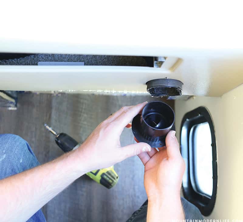 Thinking about painting the dash of your motorhome or vehicle? Come see how easy it is to update your RV dashboard! | MountainModernLife.com