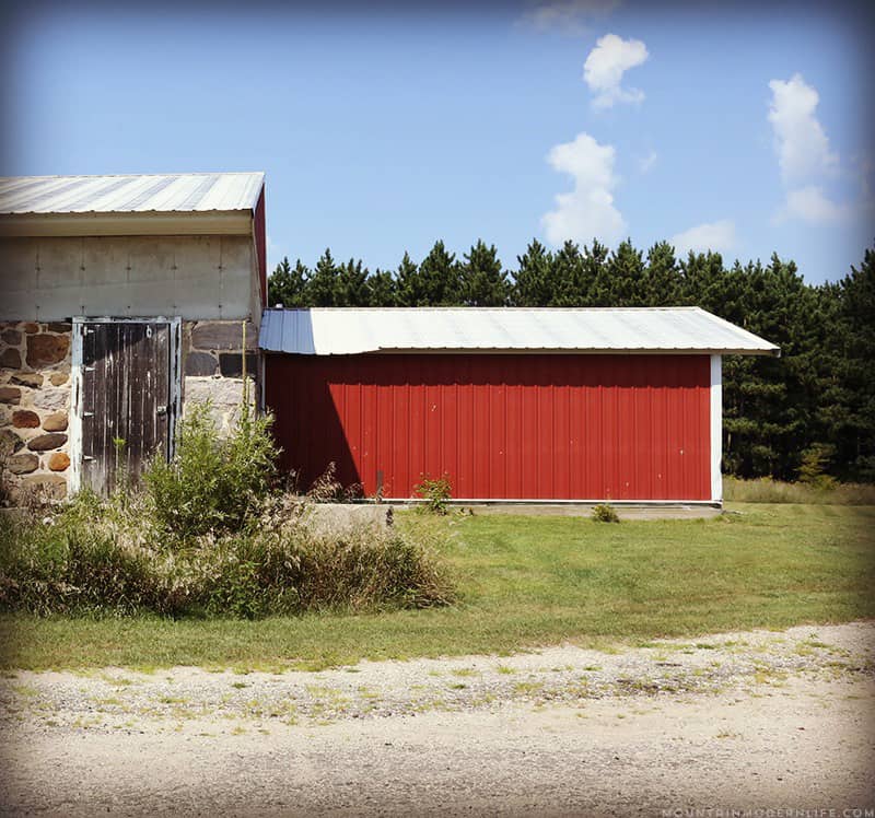 Going Nomad: 10 Lessons We've Learned after 2 Weeks on the Road in our RV | MountainModernLife.com