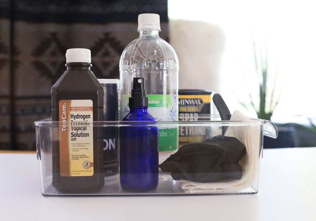 supplies to make metal rust