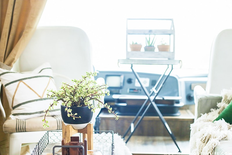 renovated-rv-rustic-design-mountainmodernlife.com Could you live in less than 300 square feet? See how this outdated motorhome was completely transformed into a rustic modern RV! MountainModernLife.com