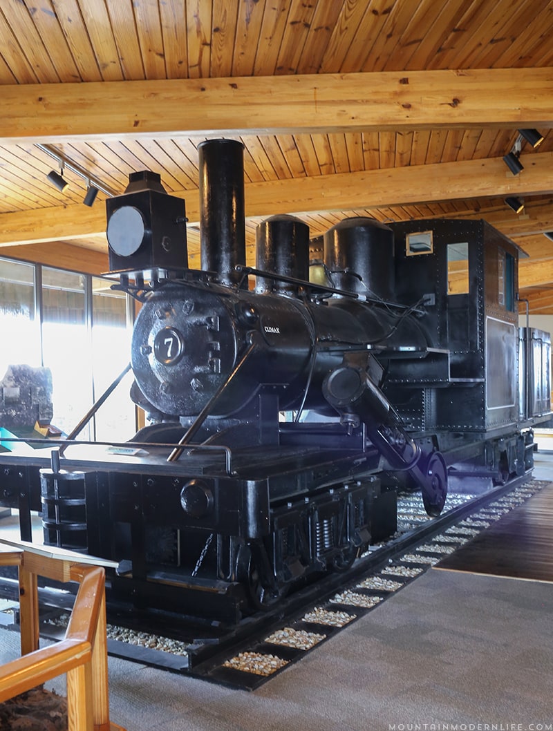 brasstown-bald-museum-north-georgia-mountainmodernlife.com Have you visited to the highest point in Georgia? If not you should check out Brasstown Bald, the views will take your breath away. | MountainModernLife.com