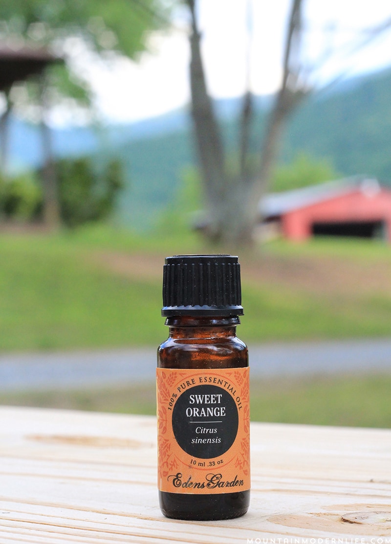 Looking to incorporate natural remedies into your lifestyle? Here are 6 of my favorite single essential oils that I frequently use. | MountainModernLife.com