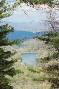 Looking for a weekend getaway or a place to day hike? Consider exploring Vogel State Park in the North Georgia Mountains. | Mountainmodernlife.com