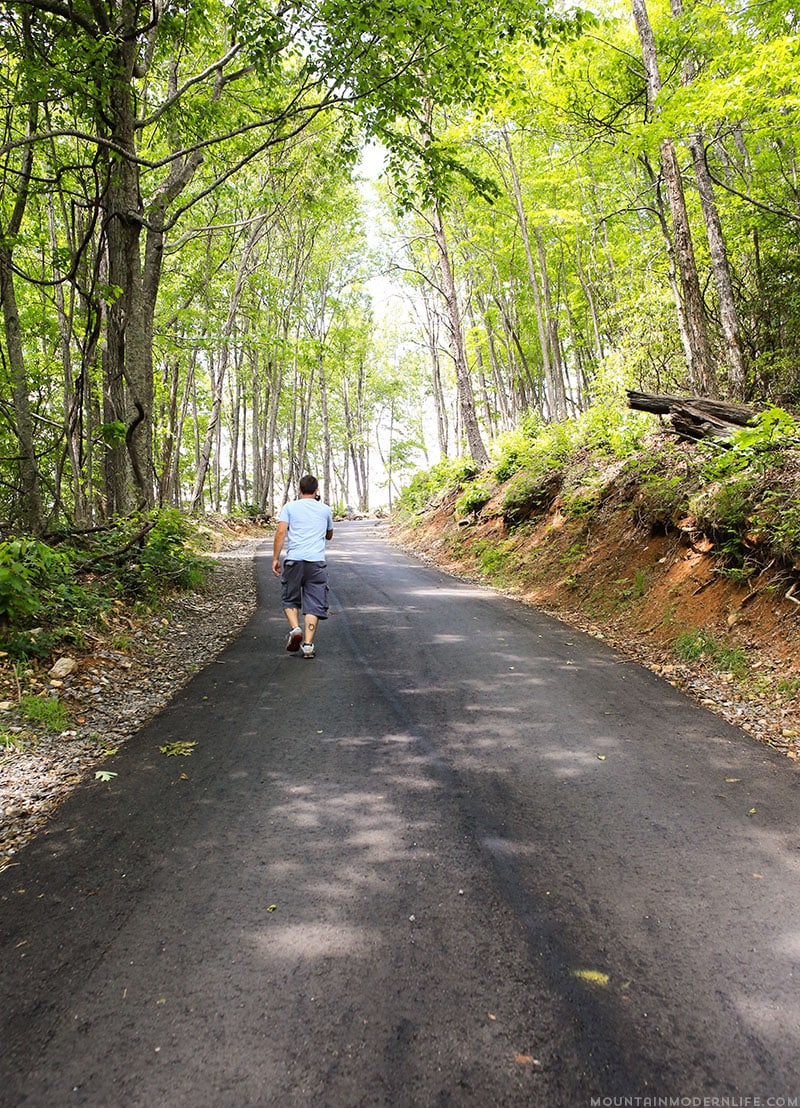 Are you in or around Hiawassee, GA? You should take a quick trip up to Bell Mountain, you can drive all the way up and see amazing views of Lake Chatuge. | Mountainmodernlife.com