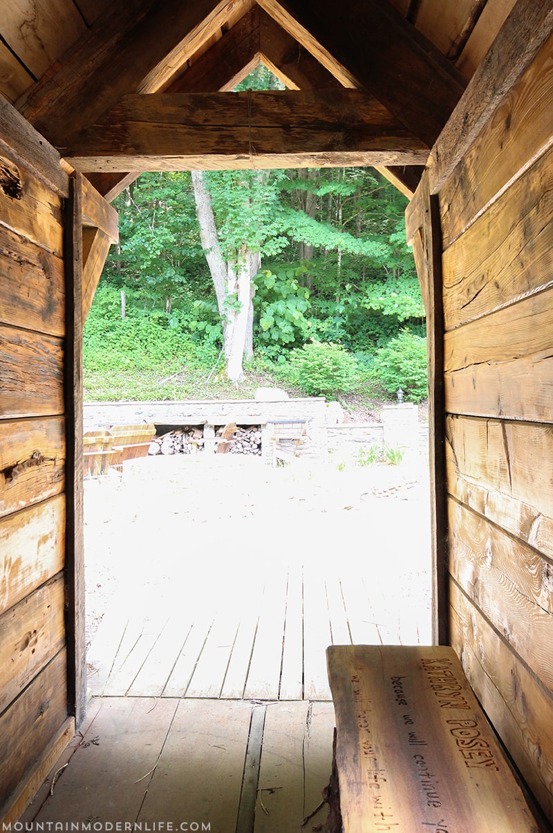 Looking for a majestic North Carolina Mountain Getaway for your destination wedding or next vacation? Check out Memory Mountain at Wolf Laurel! MountainModernLife.com