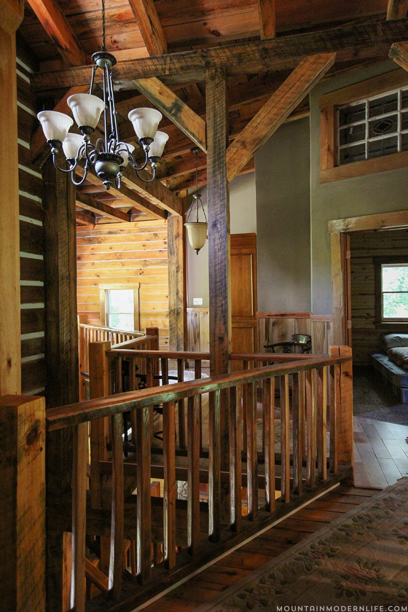 Looking for a majestic North Carolina Mountain Getaway for your destination wedding or next vacation? Check out Memory Mountain at Wolf Laurel! MountainModernLife.com