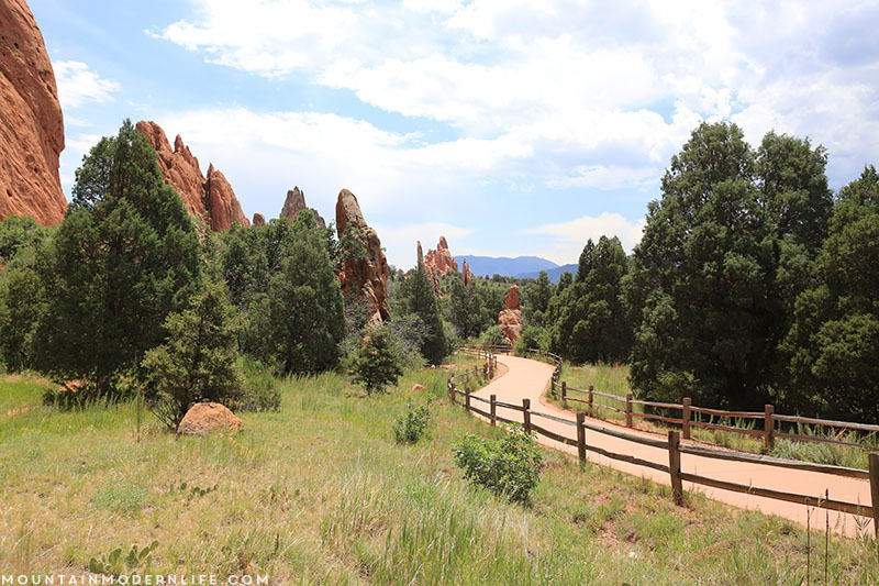 Looking for something free to do around Colorado Springs? Visit Garden of the Gods and see stunning rock formations set against spectacular mountain views! MountainModernLife.com