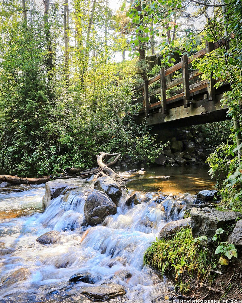 If you're planning a trip to Southwest Colorado, be sure to make time for the Million Dollar Highway! Watch our video of this beautiful scenic drive, along with our hike at Vallecito Creek Trail. MountainModernLife.com 
