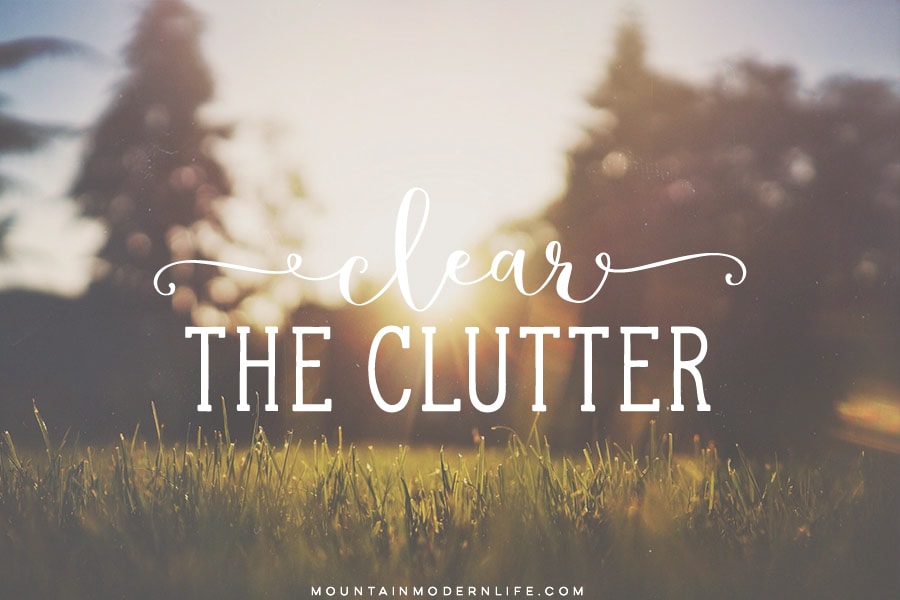 Looking for ways to create more peace in your life? Here are 5 tips to help guide you along the way. MountainModernLife.com