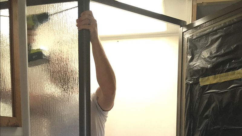 Most of our renovation was filled with projects we were doing for the very first time, so mistakes were made and lessons were learned. Ya know, life stuff. Here are 5 of our RV Renovation flops, in hopes that you'll learn from our mistakes. MountainModernLife.com