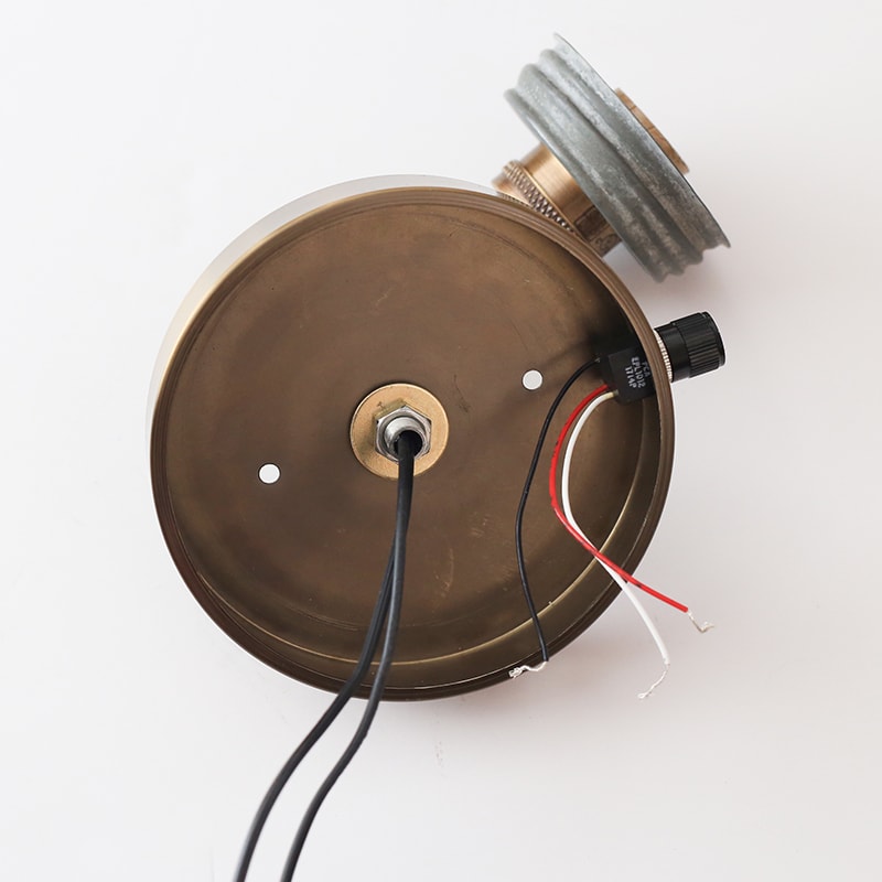 How to Make a Mason Jar Wall Light Fixture!