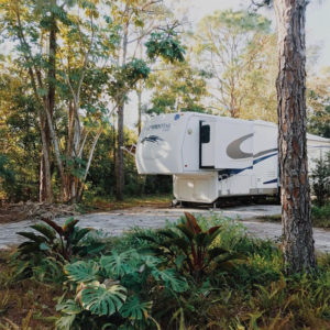 Tour this&nbsp;tiny home that feels more like a cozy cottage than a camper! Photos from CleverFoxMama (Instagram)