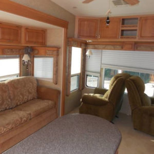 Tour this&nbsp;tiny home that feels more like a cozy cottage than a camper! Photos from CleverFoxMama (Instagram)